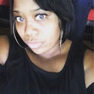 Meet your Posher, Lolita